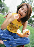 内山理名 
YSビジュアルWEB　vol.21 (33)