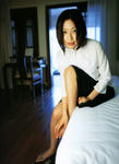 小野真弓 
5th写真集 [Xin Chao] (41)