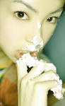 内山理名 
N/S EYES No.200 (40)