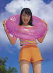 戸田恵梨香 
写真集 [はじめて君と出会った夏休み。] (11)