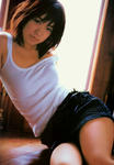 池脇千鶴 
3rd写真集 [まっすぐ] (66)