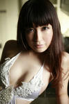 小野真弓 
ワニブックスグラビアコレクション No.68 (98)