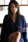 黒川芽以 
ワニブックスグラビアコレクション No.99 (92)