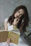 戸田恵梨香 
IQUEEN vol.7 [ACTRESS] 3D (03)