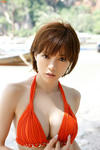 釈由美子 
BOMB.tv 12,10 (23)