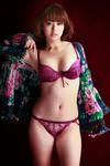 磯山さやか 
TWO No.809,811,812 (30)