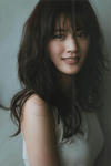 綾瀬はるか 
写真集 [原色 綾瀬はるか] (76)