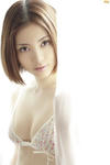 岩佐真悠子 
BOMB.tv 2007,02 (01)