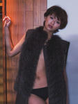 榮倉奈々 
4th写真集 [NANA -tremor-] (75)