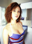 岩佐真悠子 
TWO No.591 (05)