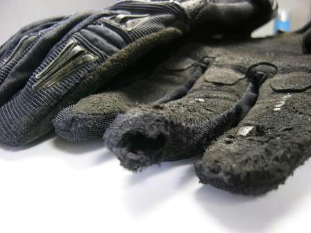 bomber-glove-old.JPG