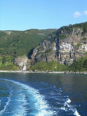 カムイワッカ湯の滝