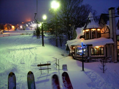 藏王上之台滑雪场夜景