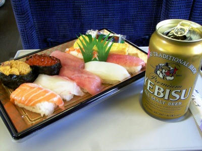 品川火车站买的“江户前”寿司便当盒饭