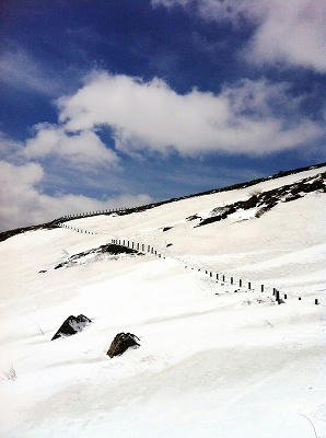 茶臼岳雪景