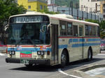 915