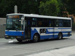 712