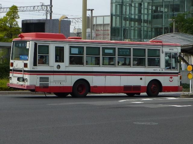 8271