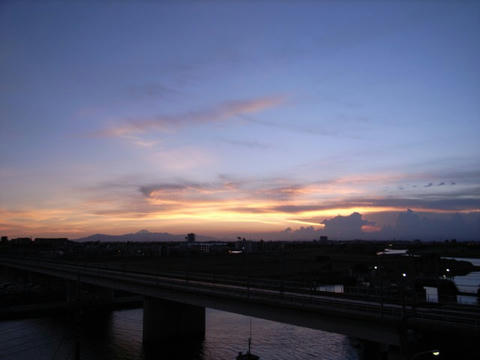 燃え立つような