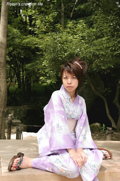 girls302.jpg