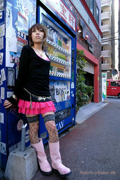 girls856.jpg