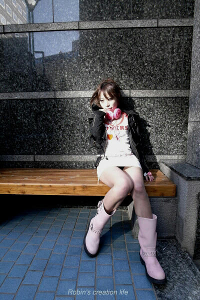 girls874.jpg