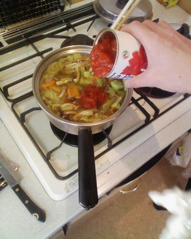 tomato.jpg