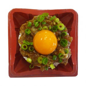 スプーンで食べるおにぎり