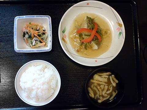 昼食