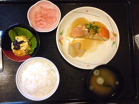 昼食