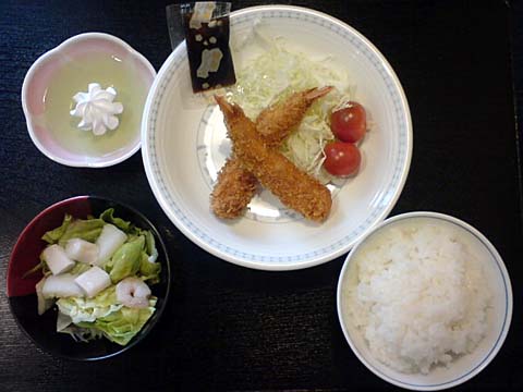 昼食