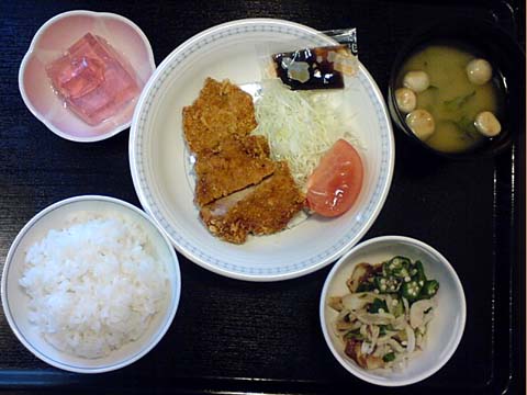 昼食