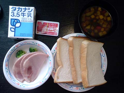 朝食