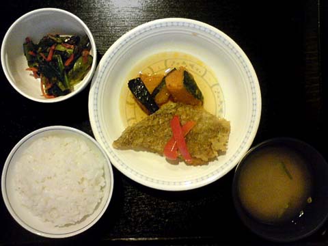 夕食