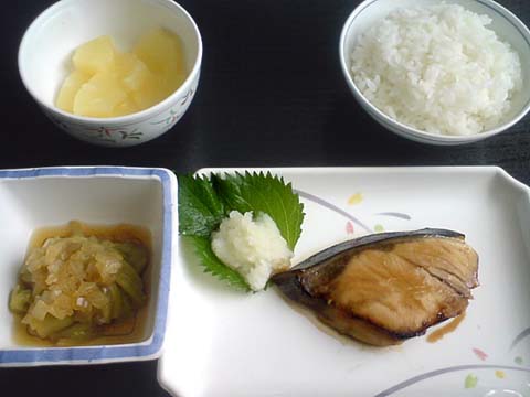 昼食