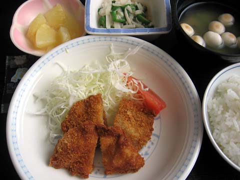 昼食