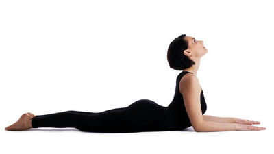 Bài tập giúp kéo giãn cột sống thắt lưng