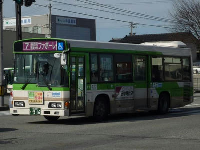 516