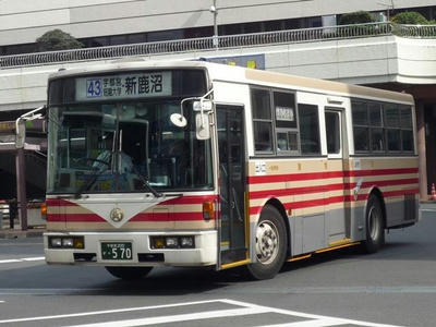 570