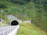 雷電岬のトンネル