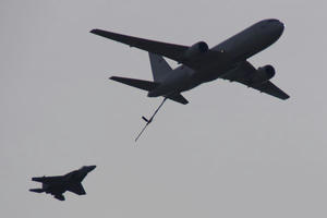 KC767_R.JPG
