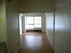 R1.jpg
