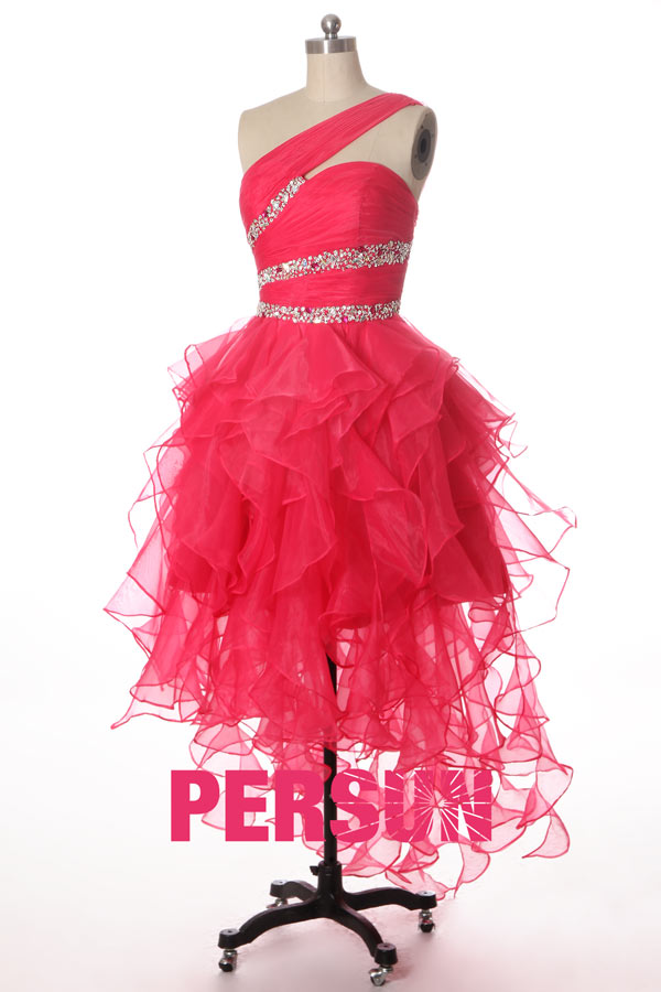 Robe rose fuchsia asymétique jupe à volants
