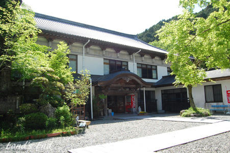0524d.jpg
