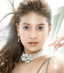 celeb_kao.jpg