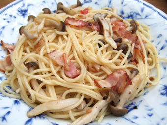 パスタ　ペペロンチーノ