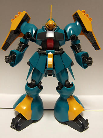 ヤクト・ドーガ　ガンプラ　腰部