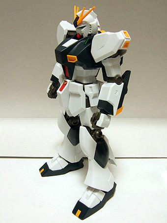 νガンダム　腰部　ガンプラ