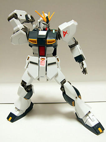 νガンダム　完成