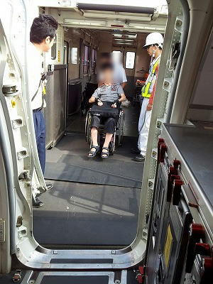 liftcar1.jpg